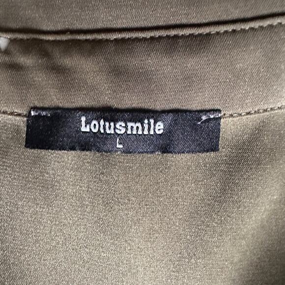 Lotusmile Olive Green Button-Down Blouse | Cap Sleeves, Pockets, Size Large - Picture 4 of 8